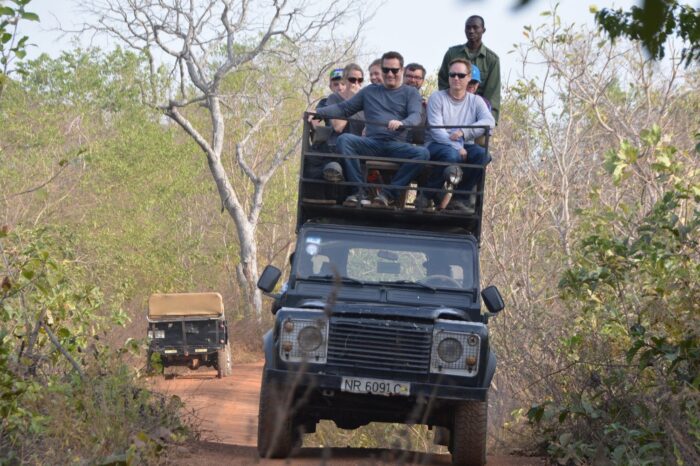 safarijeeps-im-einsatz